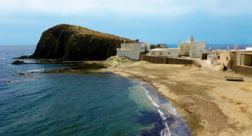 Vista del pueblo Isleta del Moro